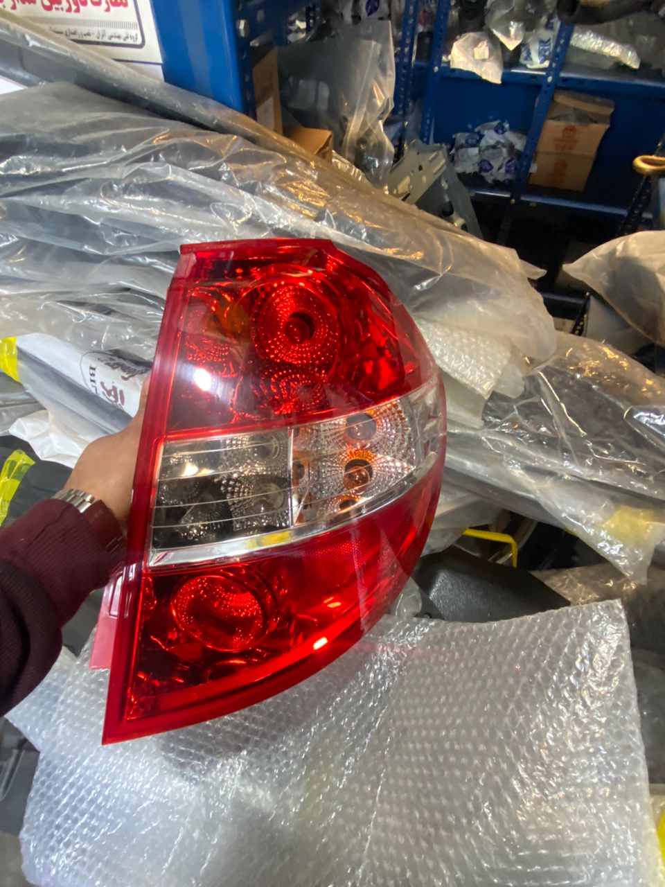 خطر عقب روی گلگیر دانگ فنگ h30 cross اصلی